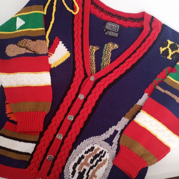 Men's Colorful Sports-Themed Sweater - Picture 11 of 11